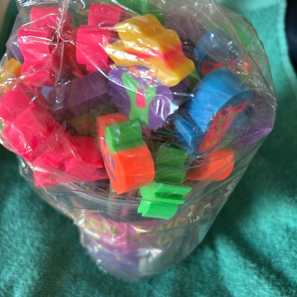 Lisa frank pencils - Picture 7 of 8